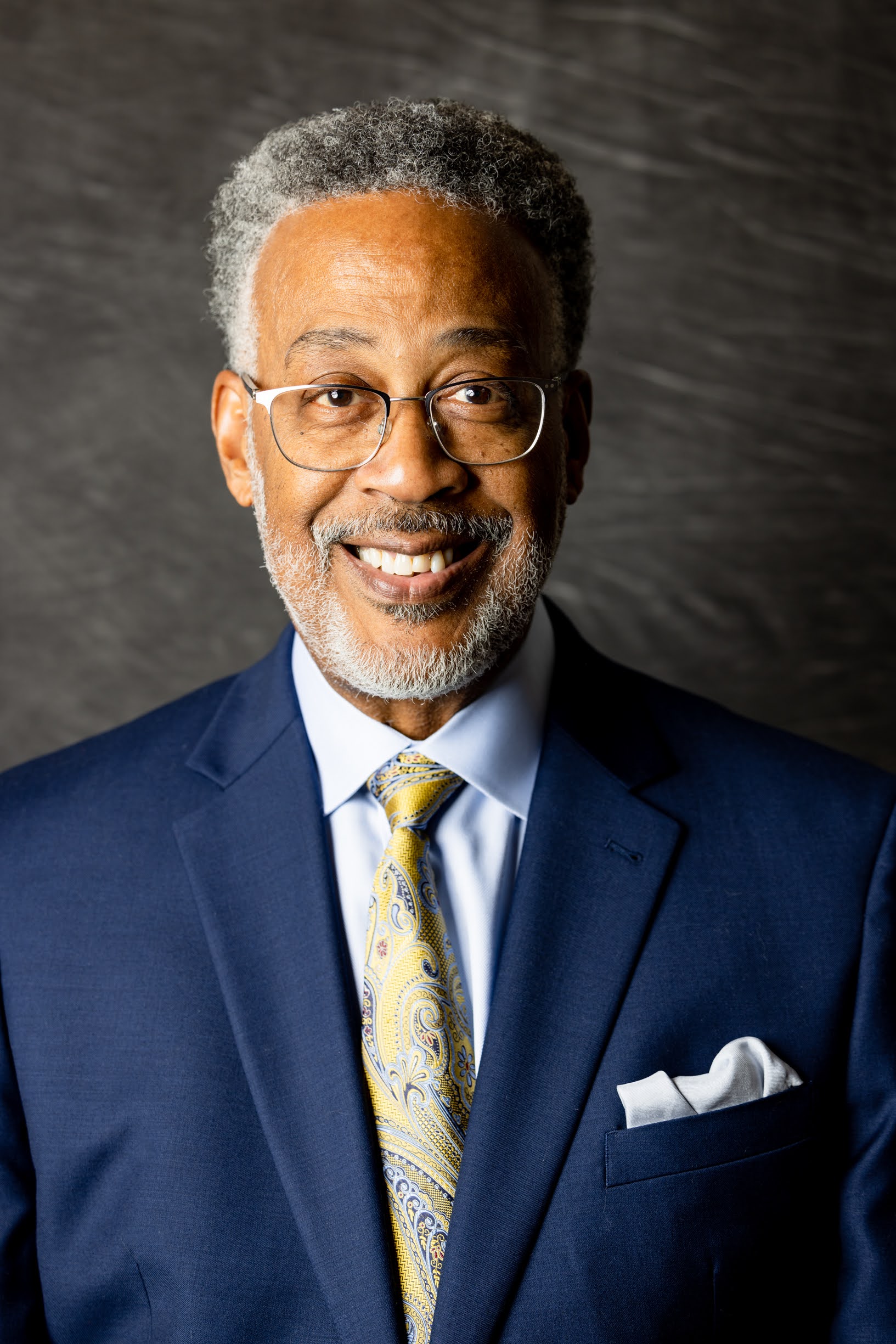 Thomas Butler Headshot